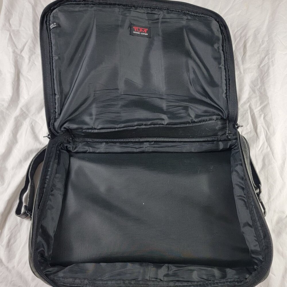 Tumi Alpha Black Leather Expandable Organizer Briefcase Bag - Picture 6 of 9